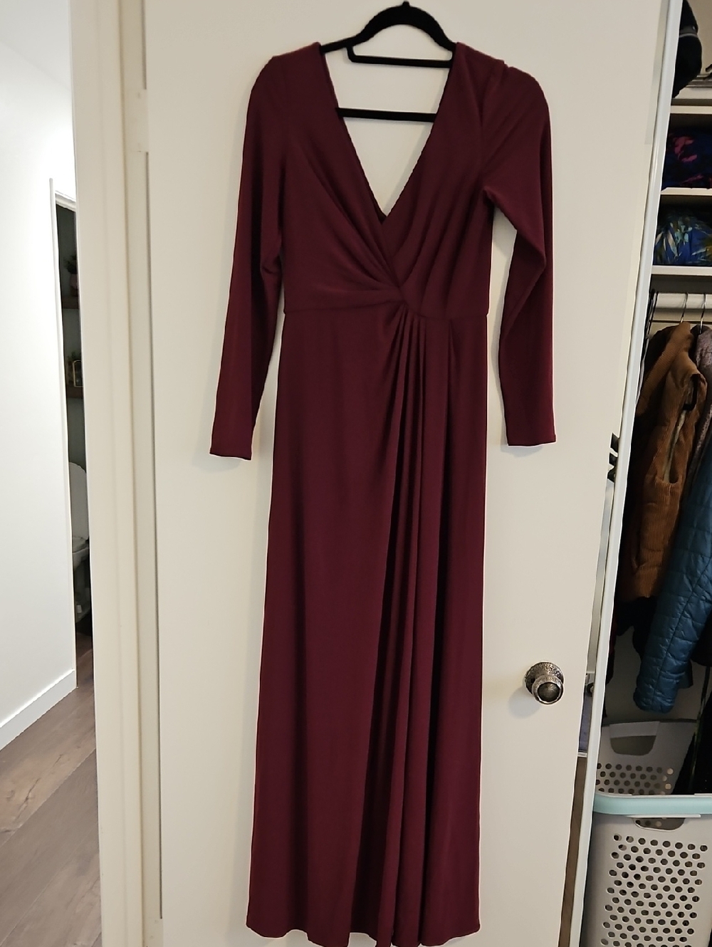 Women's Burgundy Long Sleeve Maxi Dress